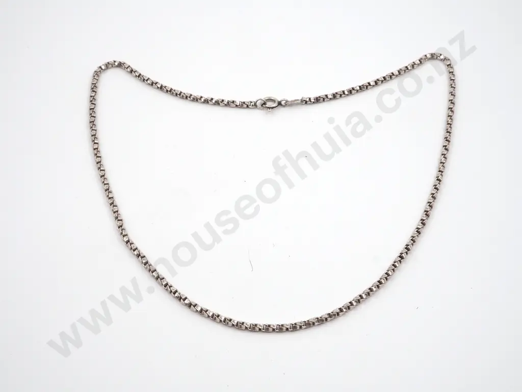 Sterling Silver Box Link Chain Image 1++