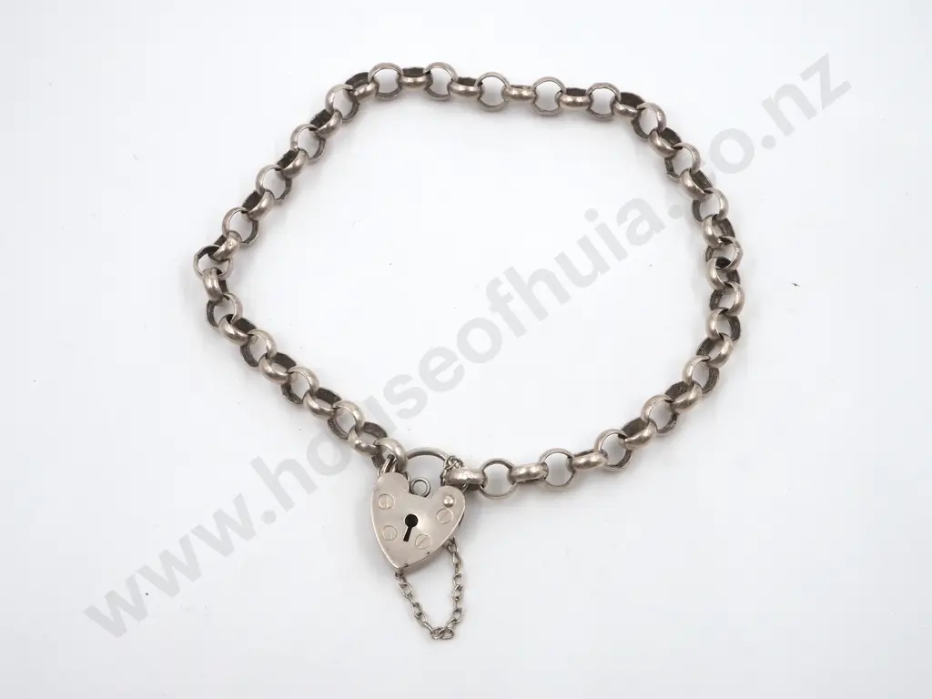 Sterling Silver Belcher Link Bracelet with Padlock Image 1++