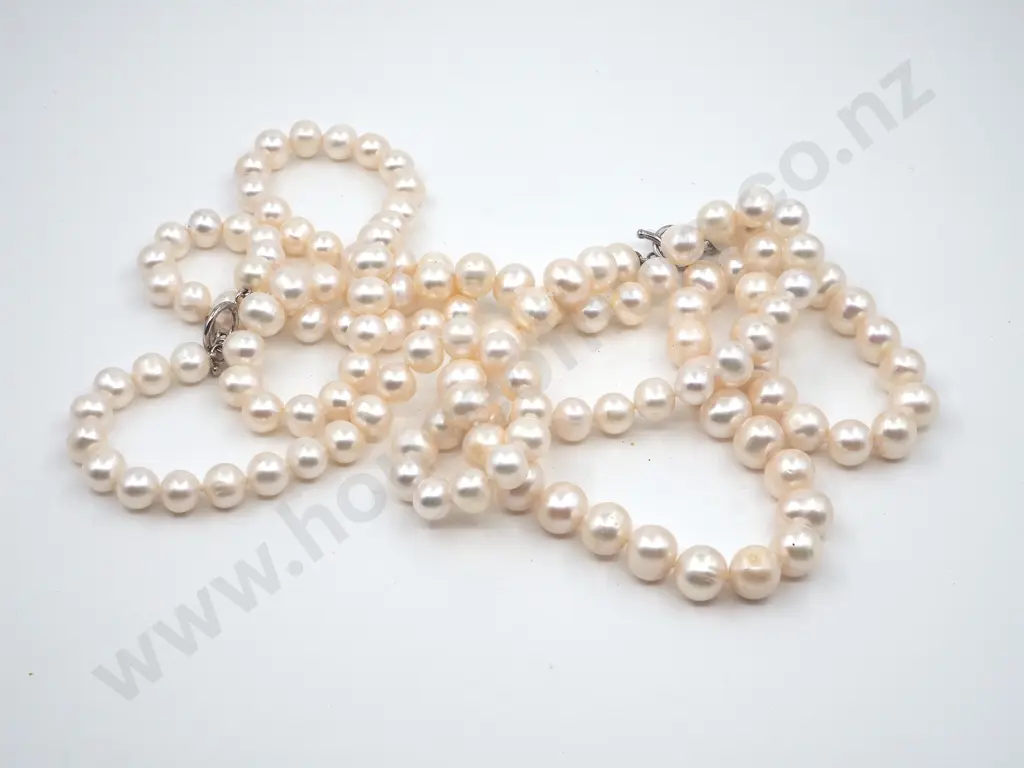 Two Strings Of Hand knotted Pearls. One 880 mm long and One 420mm Long  Image 1++