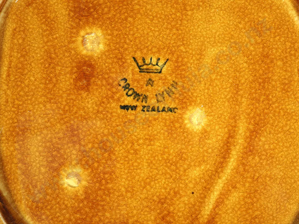 Air New Zealand Crown Lynn Pottery Ashtray. Features A Maori Inspired Design with The Air New Zealand Logo & Koru Symbol Image 1++