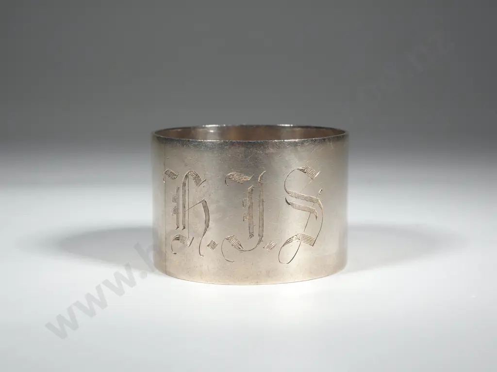 New Zealand Sterling Silver Napkin Ring G.T White Wellington Image 1++