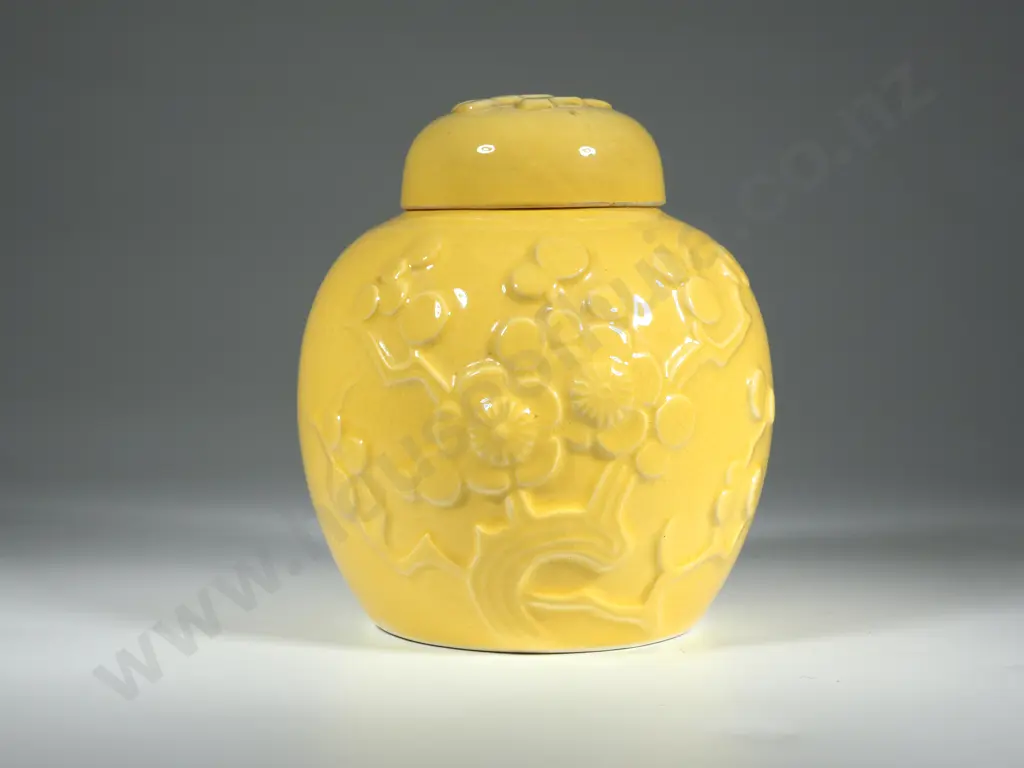 Crown Lynn Yellow Ginger Jar w Moulded Apple Blossom Decoration Image 1++