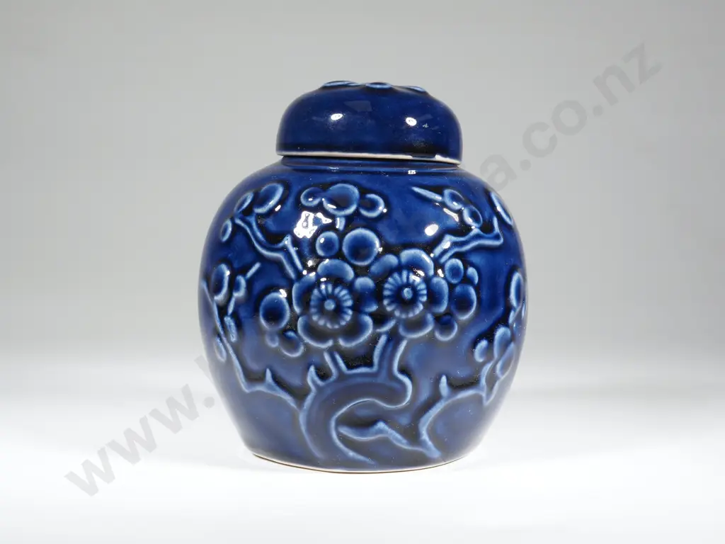 Crown Lynn Navy Blue Ginger Jar w Moulded Apple Blossom Decoration Image 1++