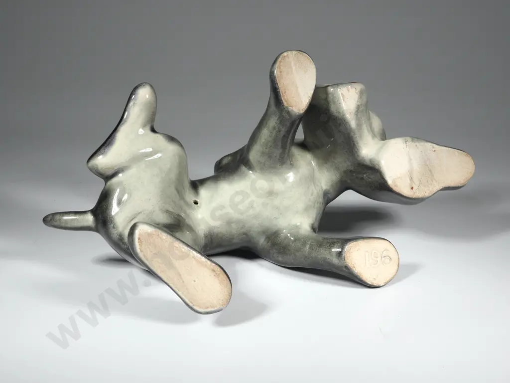 Crown Lynn Dog. Impressed Number 196. Dog Scratching Ear  Image 1++