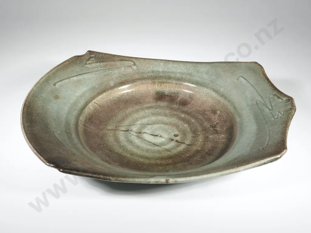 An Oblong Glazed Ceramic Plate - Green Ground w Brown Overlay & Sgrafitto Accents Image 1++