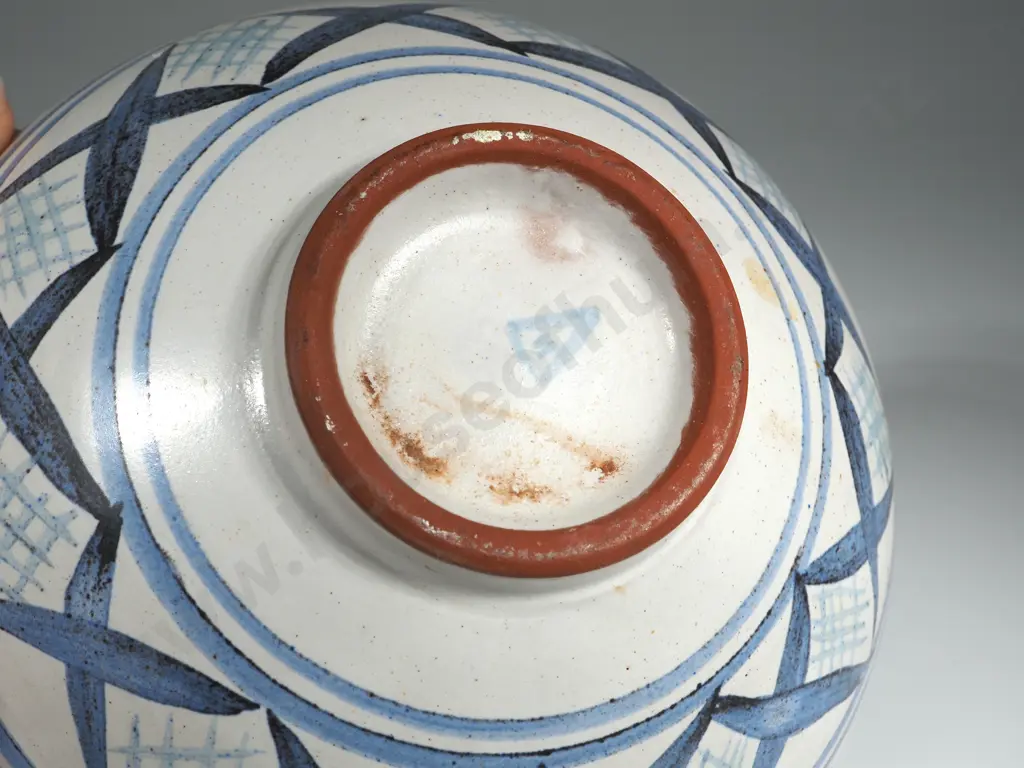 Hanmer  Blue Pottery Small Bowl With Unusual Criss Cross & Hatch Decoration Image 1++