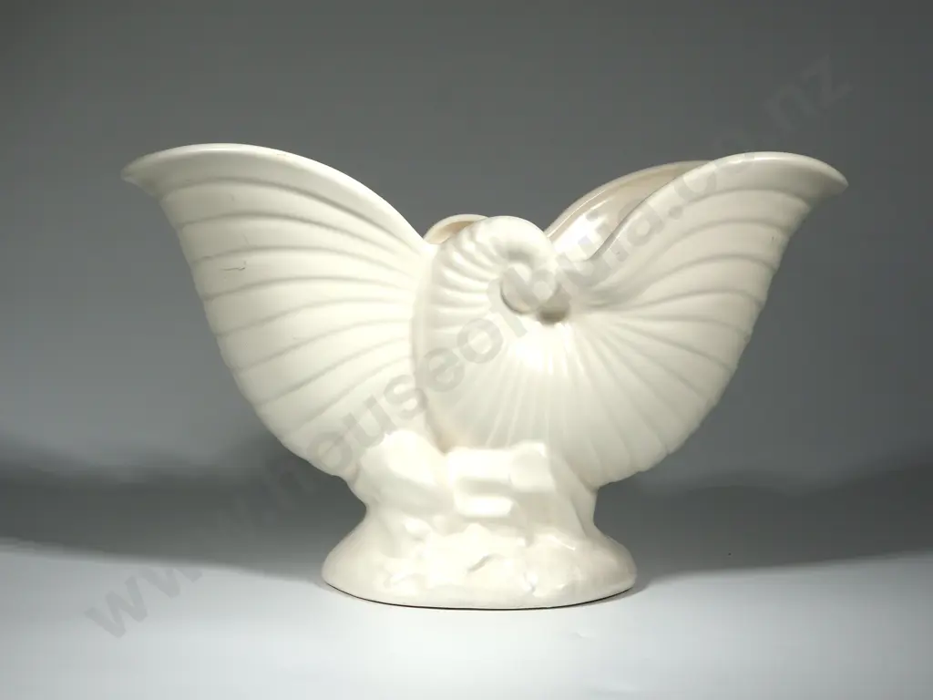 Crown Lynn Nautilus Vase. Crown Mark On Base  Image 1++