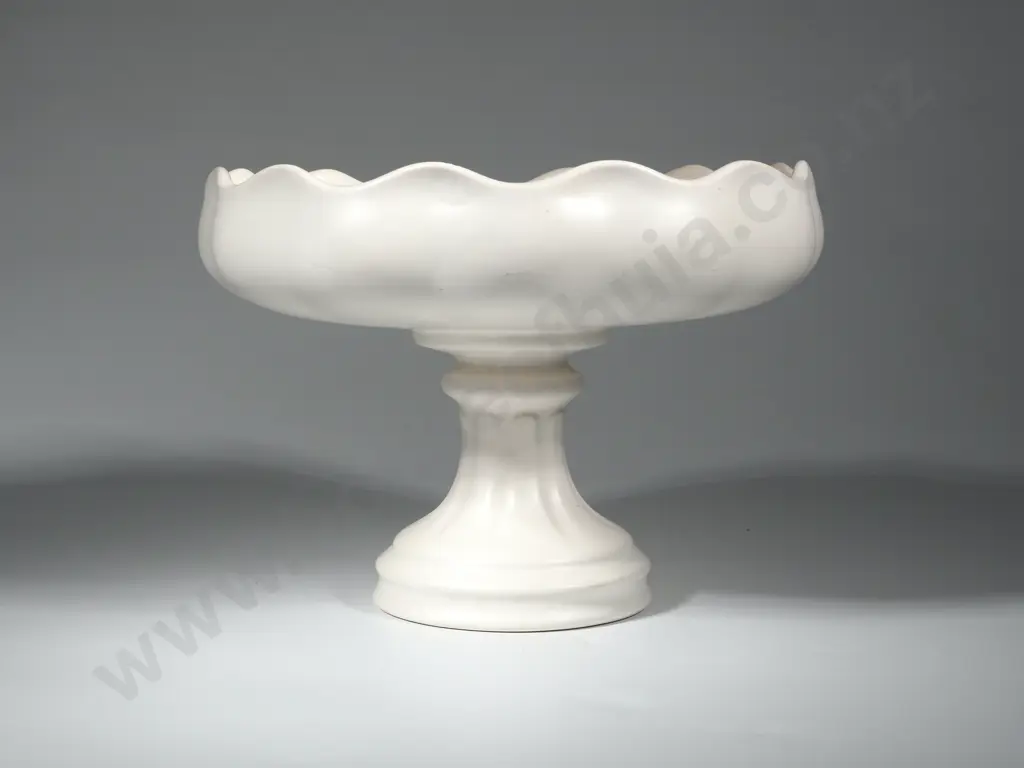 Cream 2020 Crown Lyn Fruit Comport Stand Image 1++