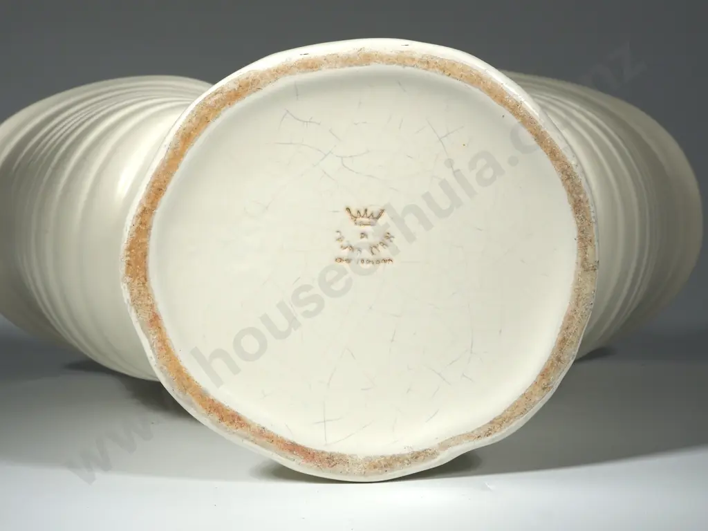 Crown Lynn Double Shell Vase Raised On A Seabed With Makers Stamp & Impressed No. Image 1++