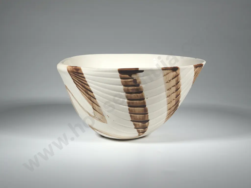 Royce McGlashen Bowl In The Form Of A Shell  Image 1++
