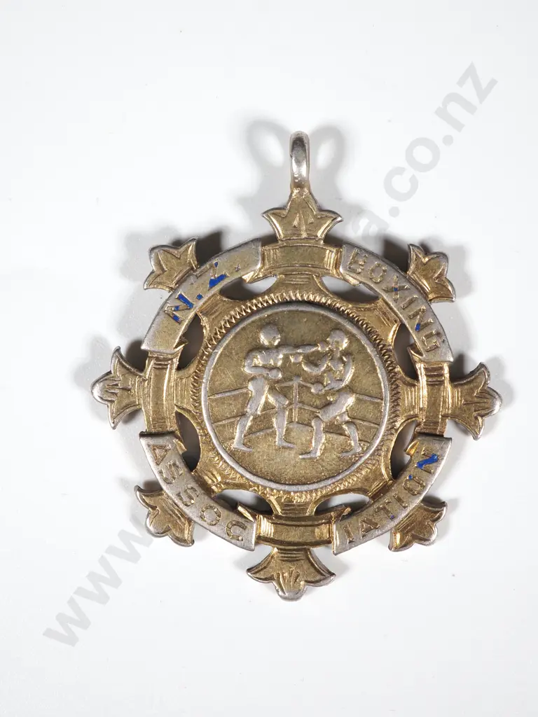 Sterling Silver New Zealand Boxing Association 1924 Award medal to A Paterson - Welterweight Image 1++