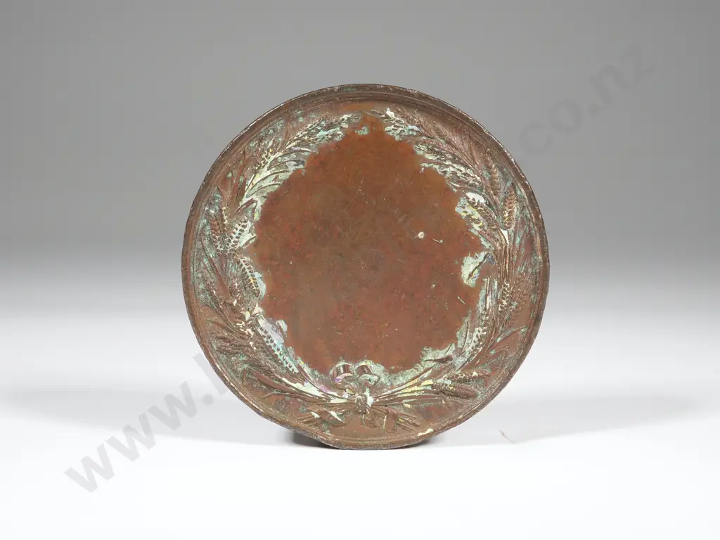 Unawarded Bronze Agricultural Medal from U.K. - Type commonly awarded in New Zealand c 1880's Image 1++