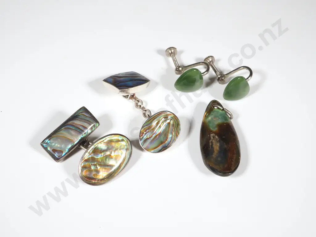 Paua Shell Pendant and & Pair of Greenstone Earrings  Image 1++