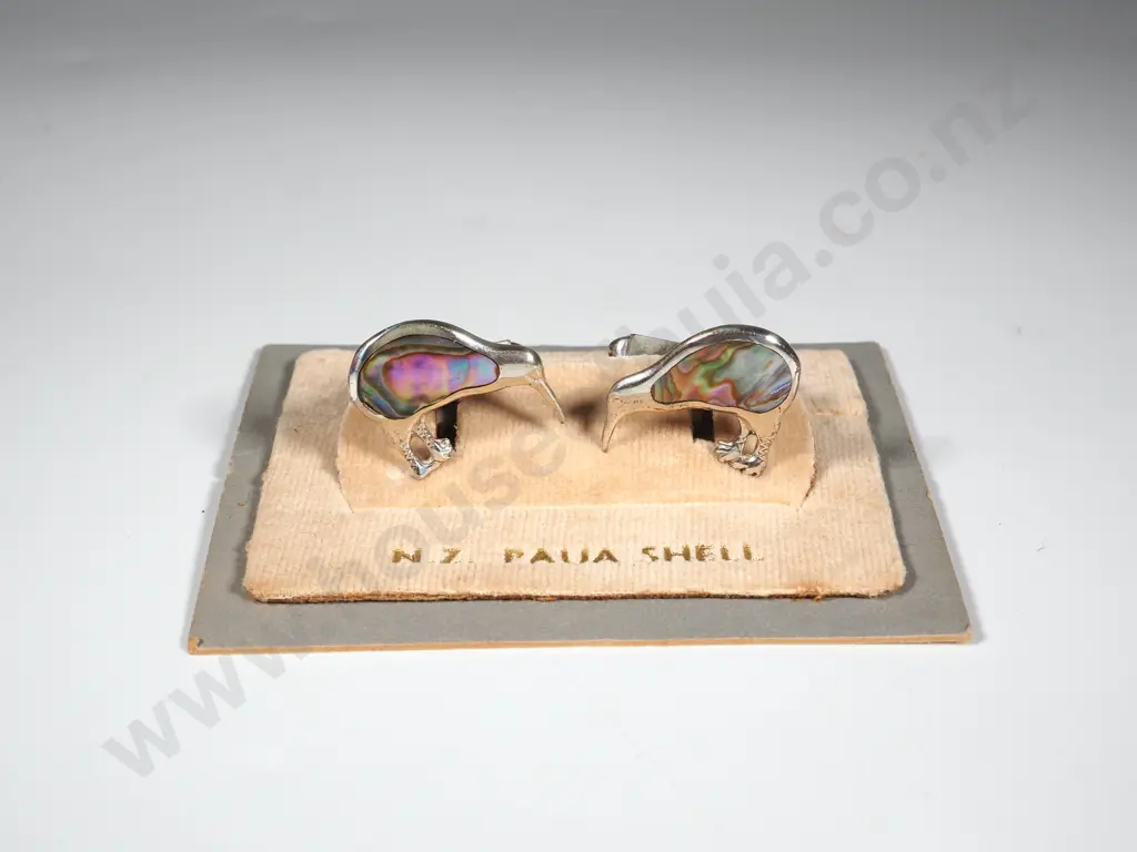 Pair Of Sterling Silver Cufflinks In The Form Of Kiwis  Image 1++