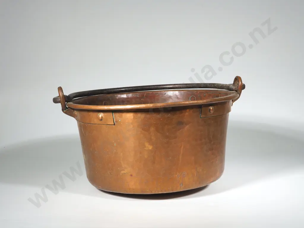 Small Copper Preserving Pan Image 1++