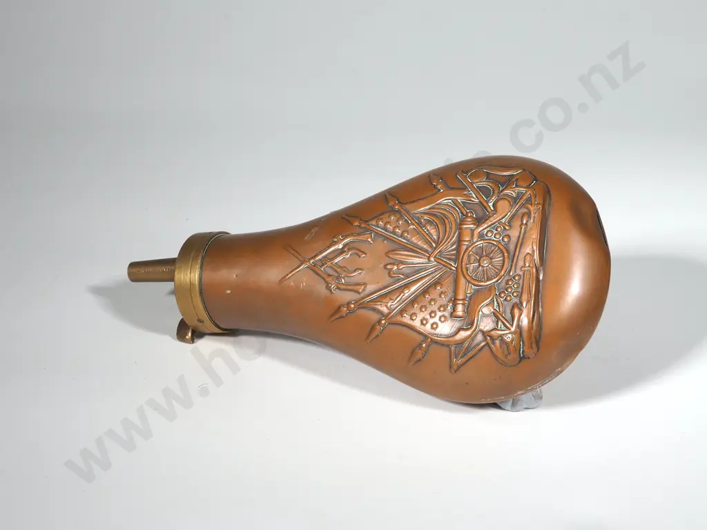Copper Powder Flask Image 1++
