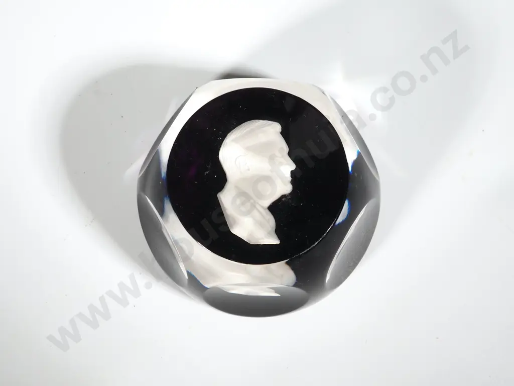 French Cameo Crystal Paperweight with Cameo Depicting Franklin Roosevelt. Etched Mark Near Base Reads "Cr. d'Albert Fr. Image 1++