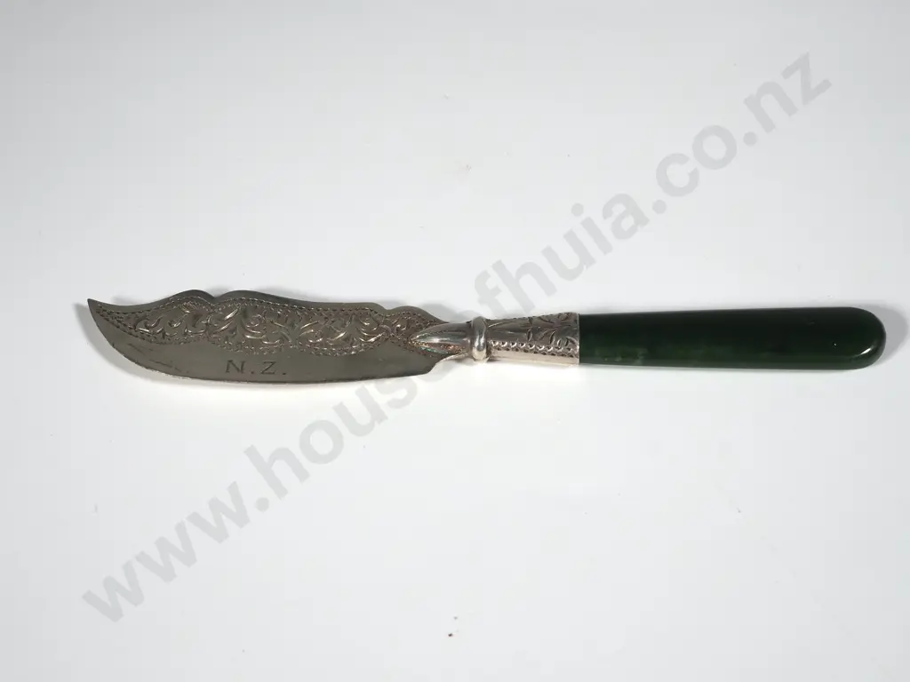 Colonial Greenstone & Sterling Silver Butter Knife Image 1++