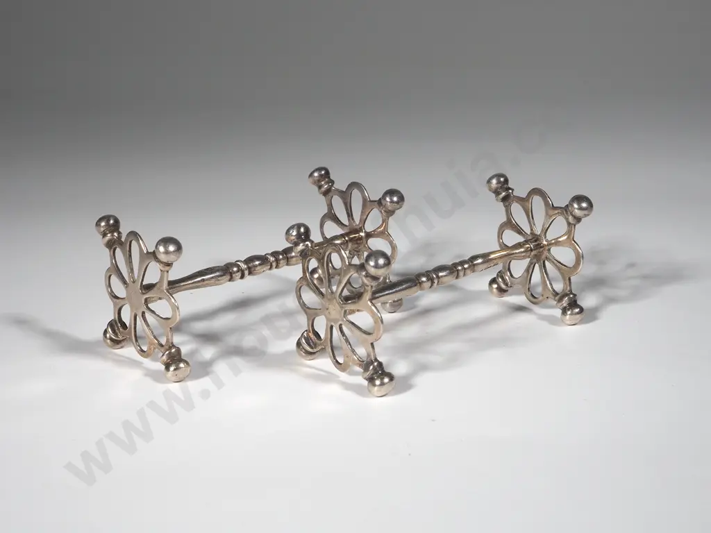 Pair Of Sterling Silver Knife Rests with Pierced Flowerhead Form Ends & Baluster Shafts . London 1827 Image 1++