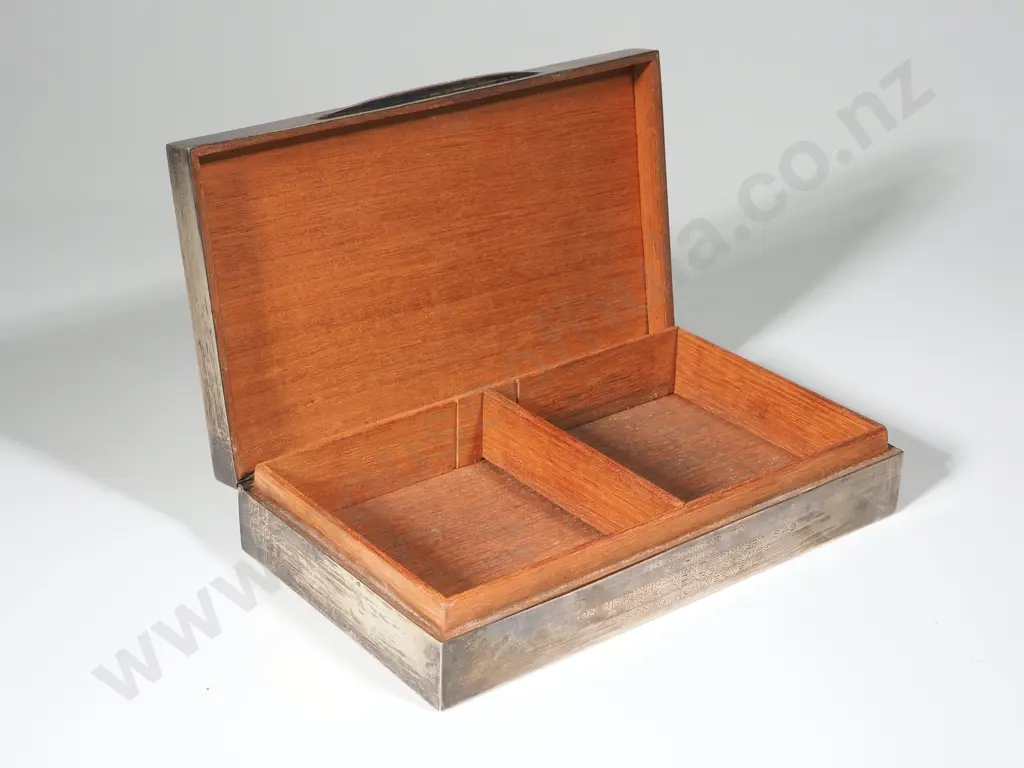 Sterling Silver Cigar Box w Ceder Lining - Presented to E. Hill - On His Retirement on 30th September 1949 Image 1++