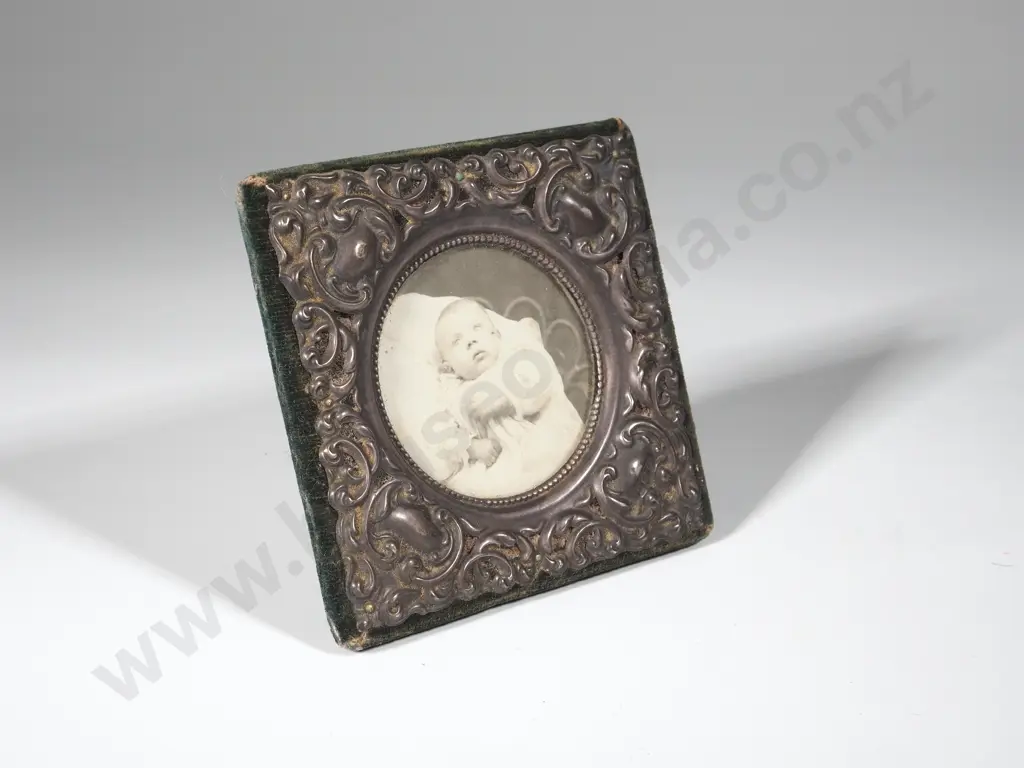 Antique Sterling Silver Picture Frame Image 1++