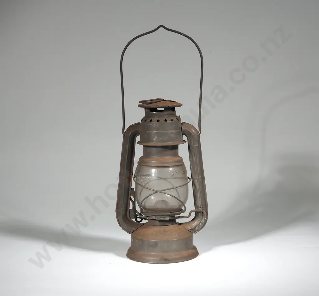 Vintage Miners Lamp w Broken Glass Image 1++