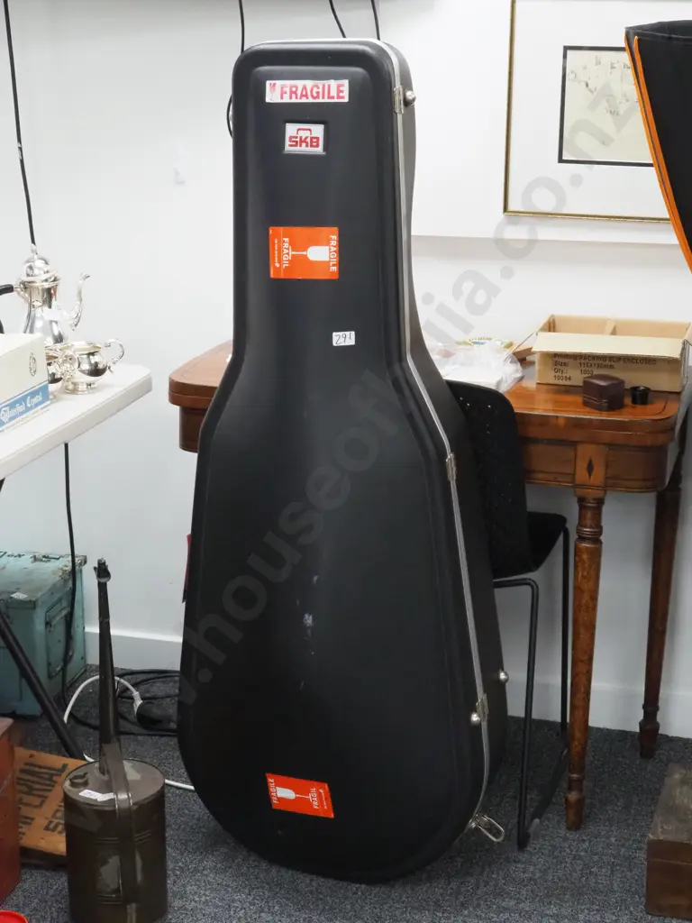 3/4 Cello Hard Case Image 1++