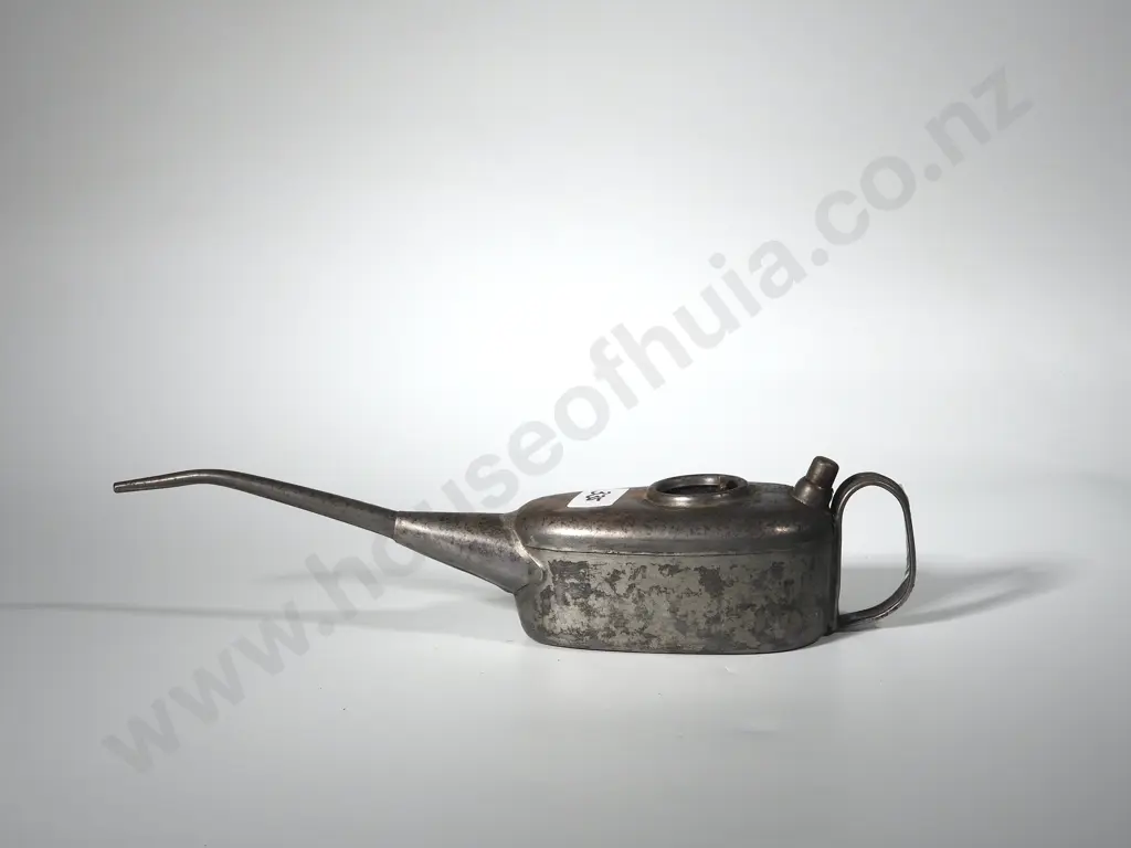 Vintage Oil Dropper - Half Pint Image 1++