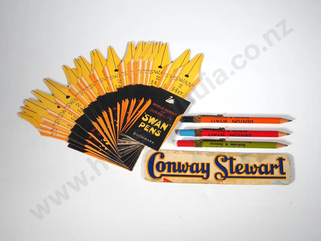 One Lot of Vintage Pen Ephemera Image 1++