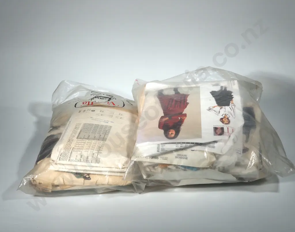 Two Bags of Assorted Dress Patterns Image 1++