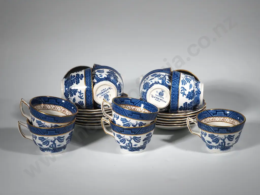 Thirteen Booths "Real Old Willow" Cups & Saucers (Breakfast Cup)  Image 1++