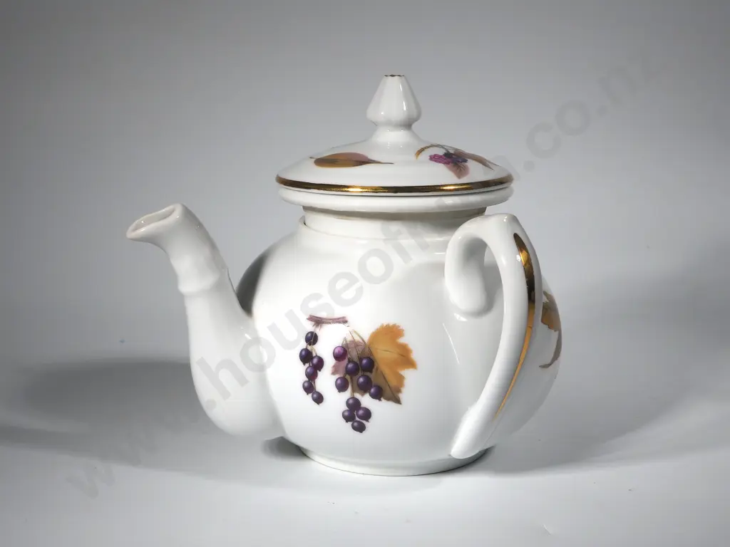 Royal Worcester Tea Pot Image 1++