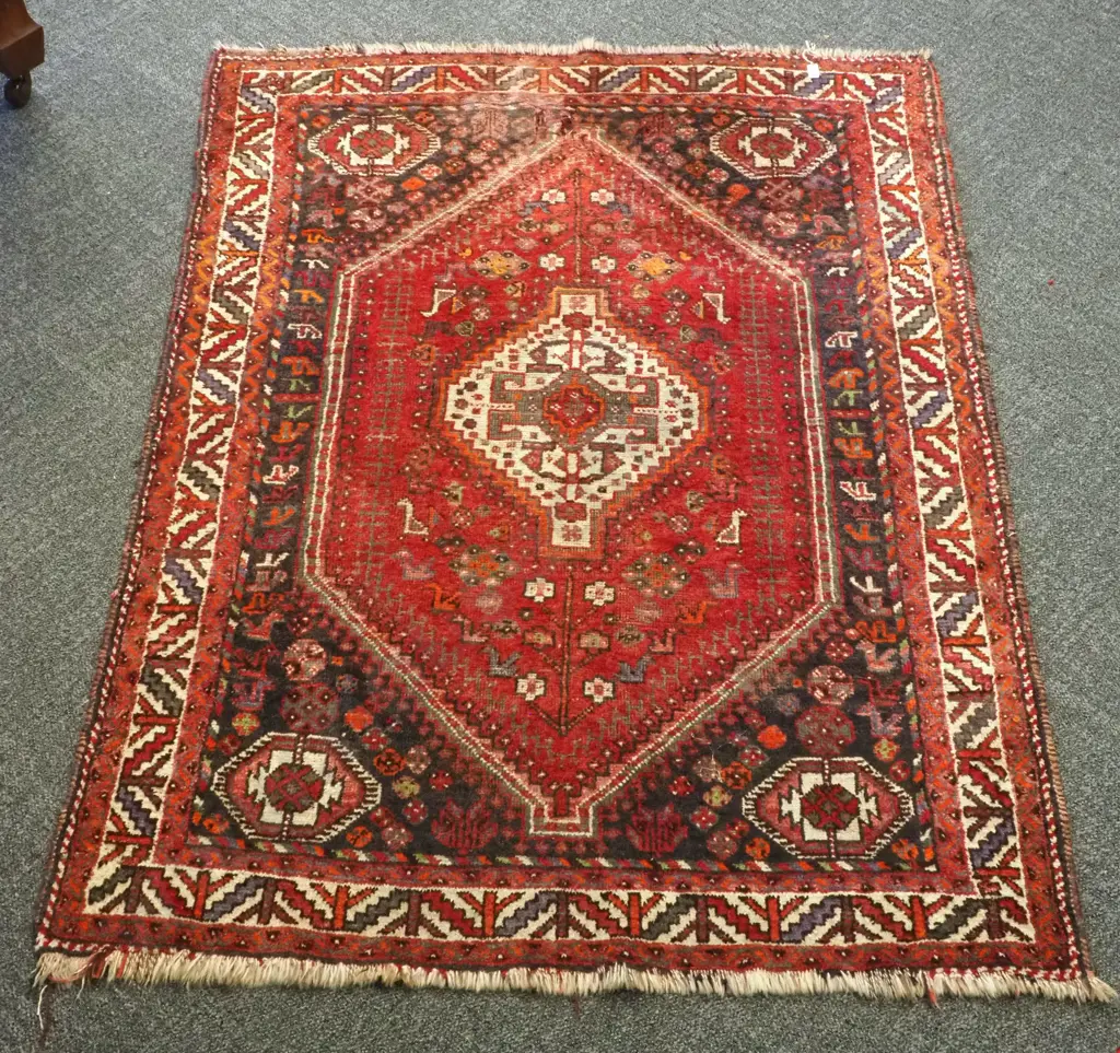 Red & Black Ground Rug  Image 1++