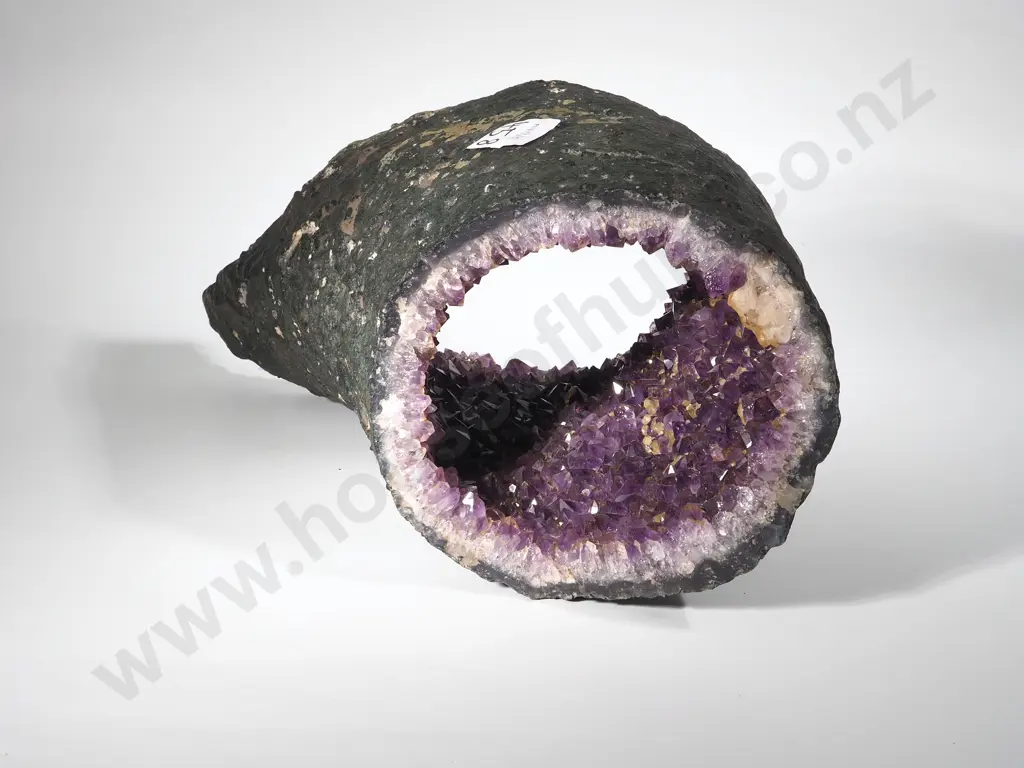 Rare Amethyst  Volcanic Geodes 8kg Image 1++