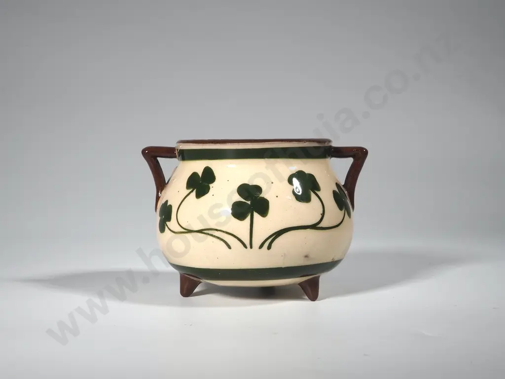 Small Thurles Torquay-ware Cauldron Image 1++