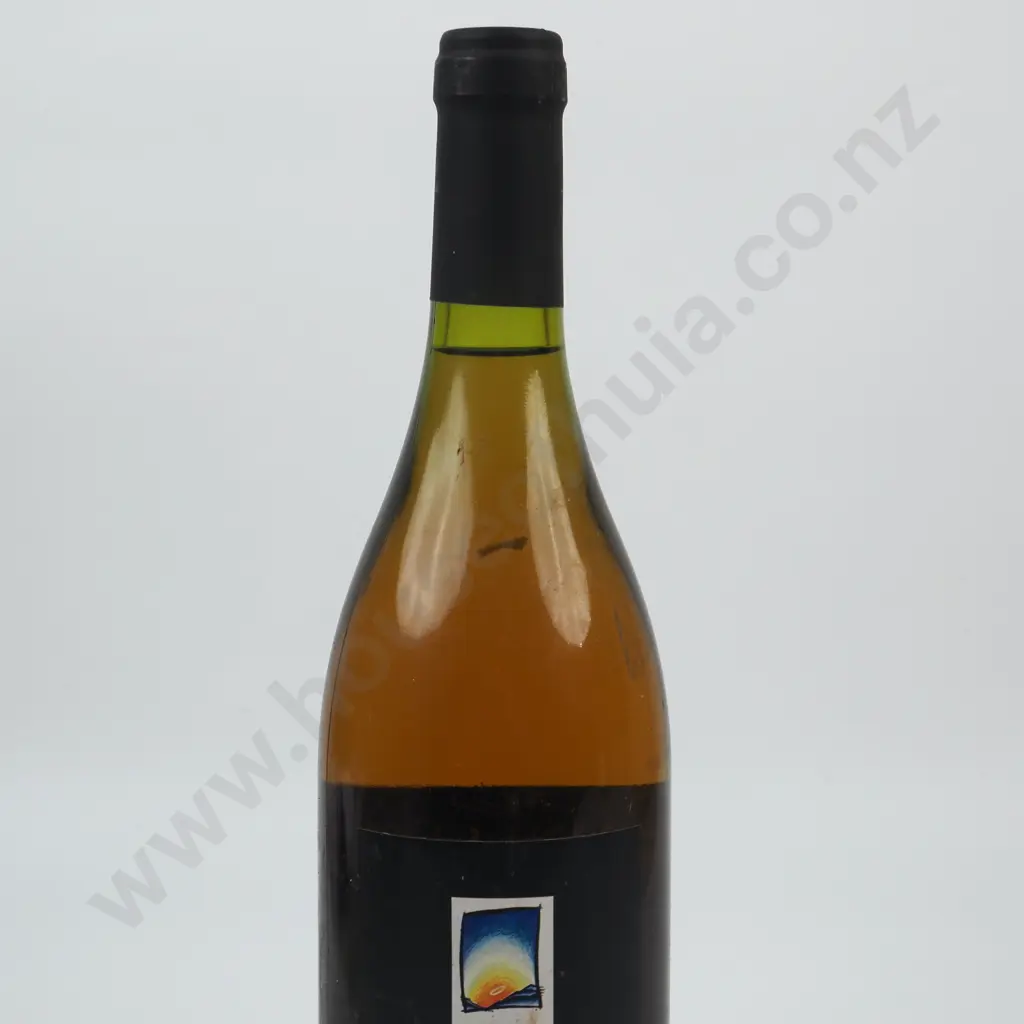 1999 Saint Clair Chardonnay - Marlborough. Image 1++