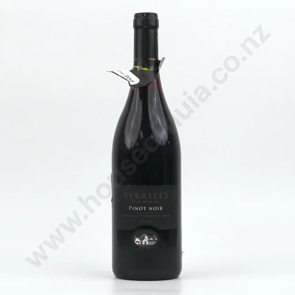 1998 Tyrrell's Old Winery Pinot Noir - Hunter Valley Barossa. Image 1++