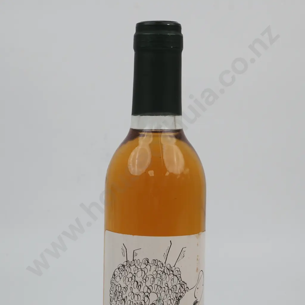 Shickered Sheep Chenin Blanc/Riesland/Chardonnay - Auckland. Image 1++