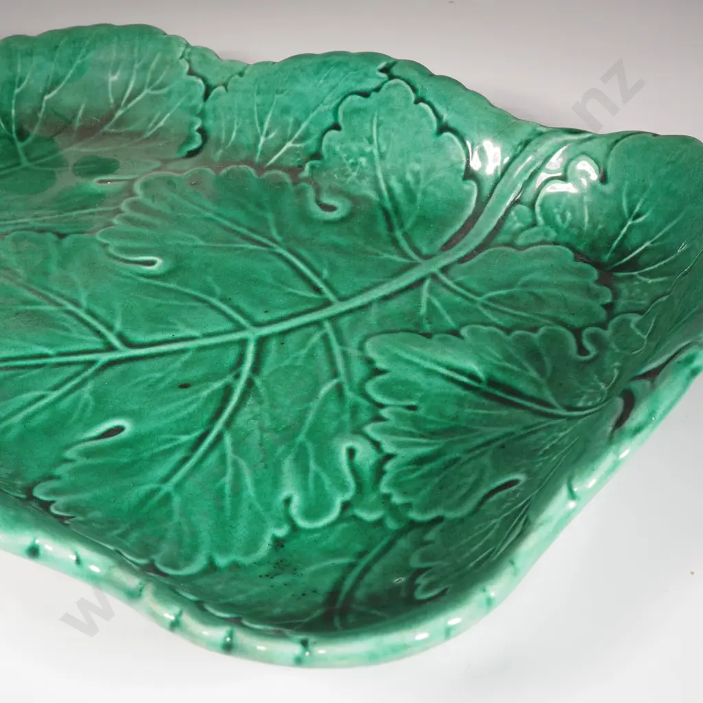 Minton Majolica Rectangular Green Serving Plate w Embossed Leaf Decoration Image 1++