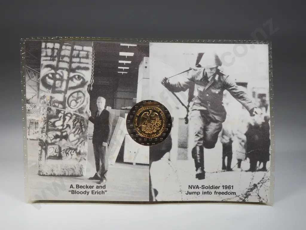 Piece of Berlin Wall & Barbed Wire Unification of Germany Coin Set  Image 1++