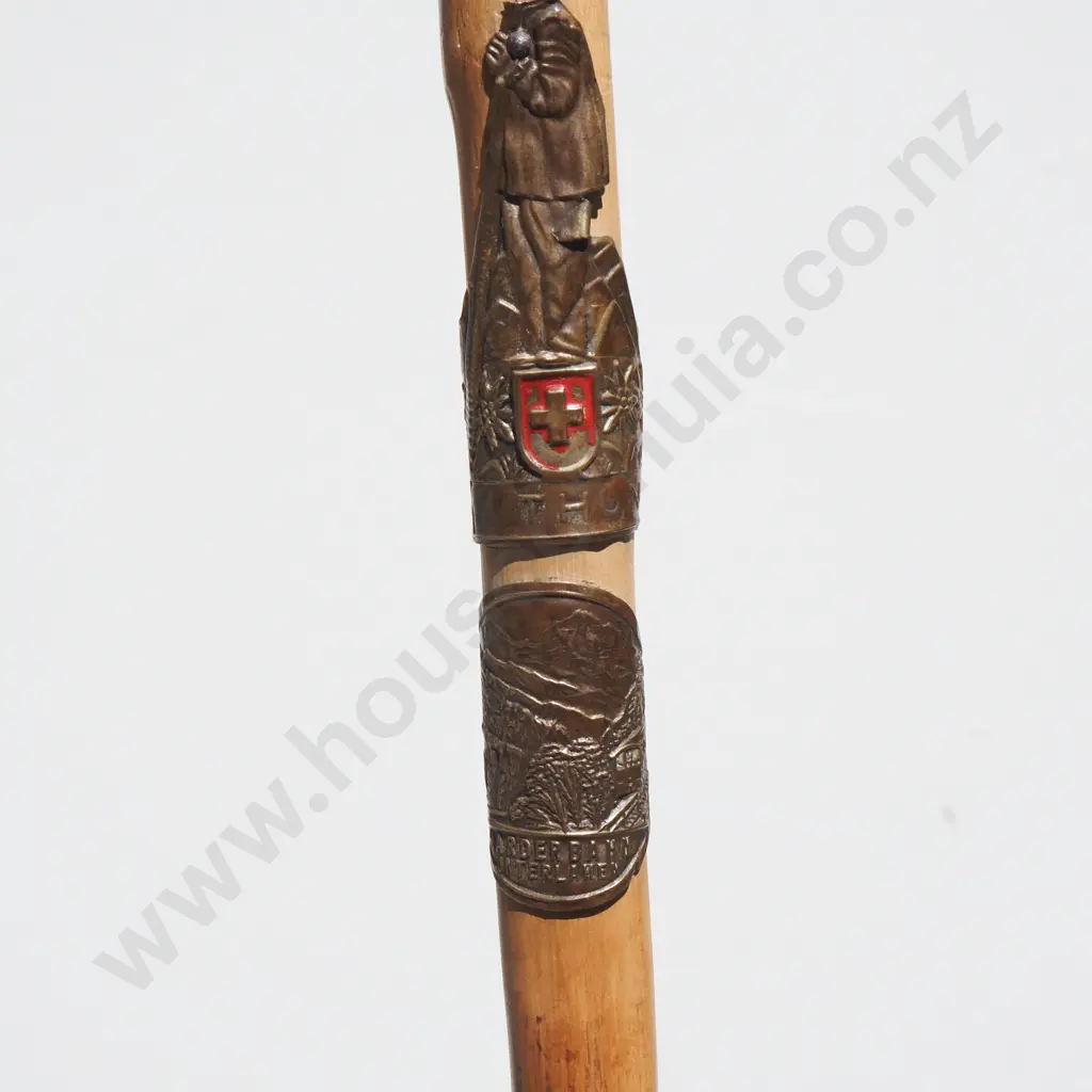Wooden Walking Cane w Curved Handle - Six Metal Souvenir Plates & Base Image 1++