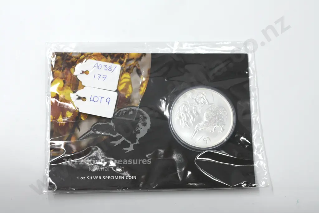  2012 Kiwi Treasures Kowhai one ounce .999 silver specimen $1. Original packaging. C.V. $90 Image 1++