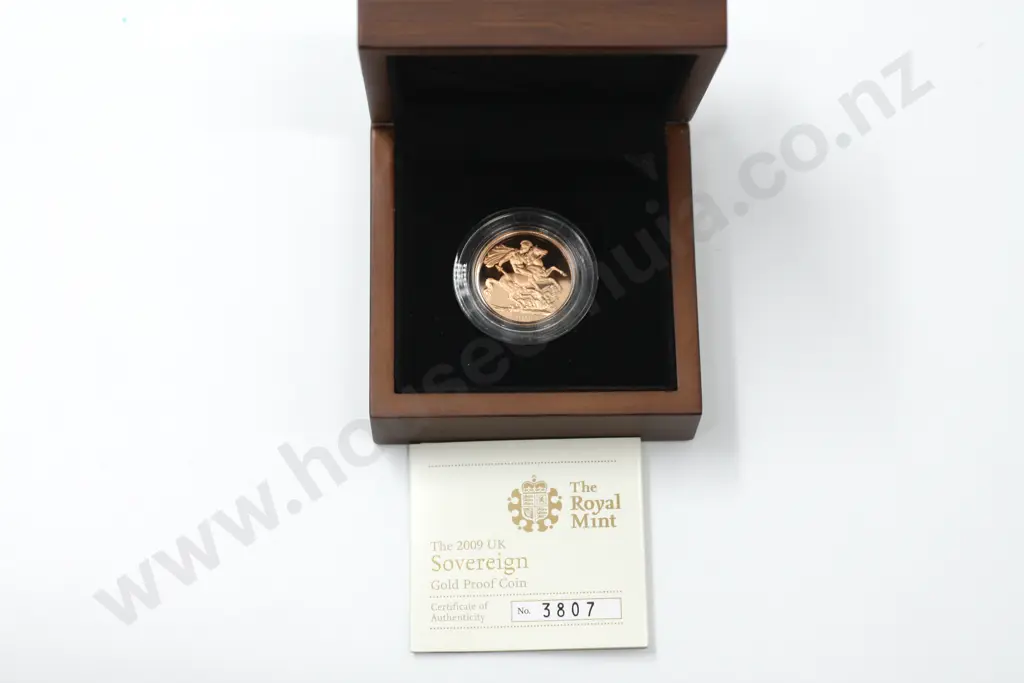 2009 Cased Proof Full Gold Sovereign  Image 1++