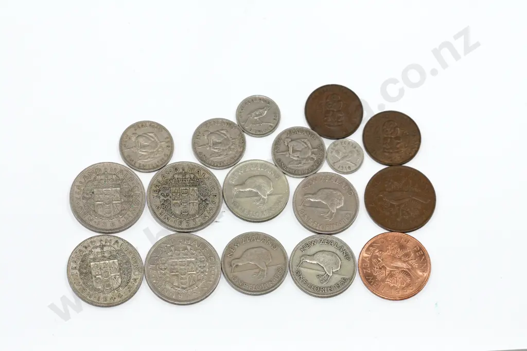 17  X NZ PRE DECIMAL SCARCE DATES COINS ½ D TO 2/6 Image 1++