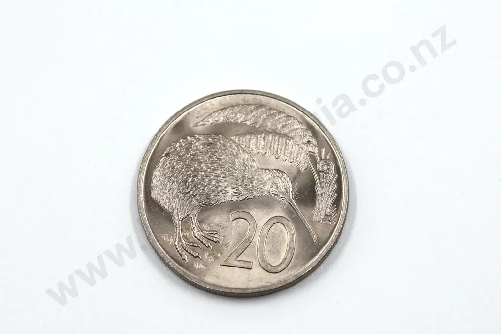 1971 circulation ( 7 in the date having a serif or downward stroke ) twenty cents, uncirculated. C.V. $80 Image 1++