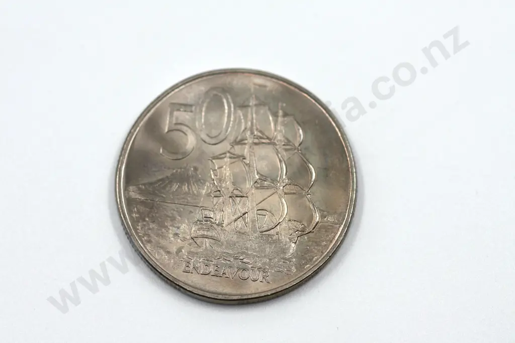 1971 circulation ( 7 in the date having a serif or downward stroke ) fifty cents, uncirculated. C.V. $125 Image 1++