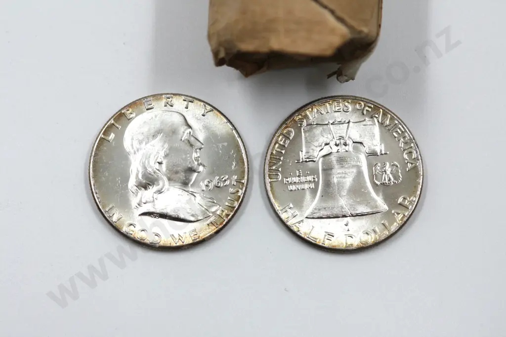 1963 United States Silver Half Dollar Roll (25 Coins) C.V. $901 Image 1++