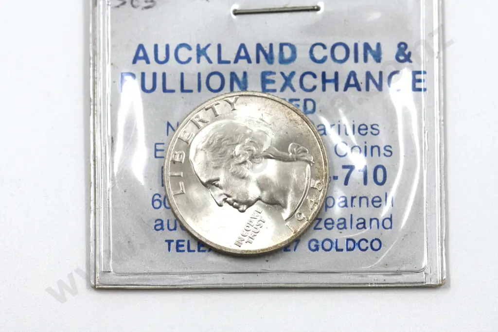 1945 United States Washington Quarter. MS65 - Cat USD$34 Image 1++