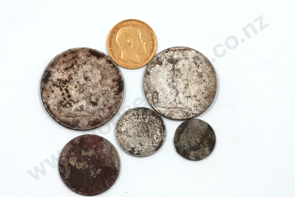 Shipwreck Interest - 1902 "SS Elingamite" Half Sovereign & Silver Coins Image 1++