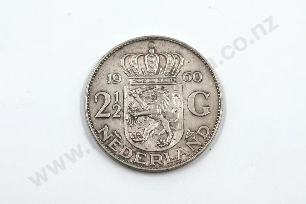 1960 2 1/2 Guilders Coin Netherlands  Image 1++